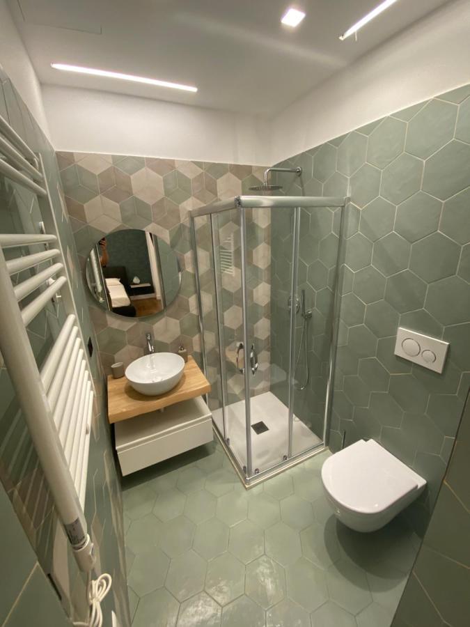 Villa Palladino Rooms 焦维纳佐 外观 照片